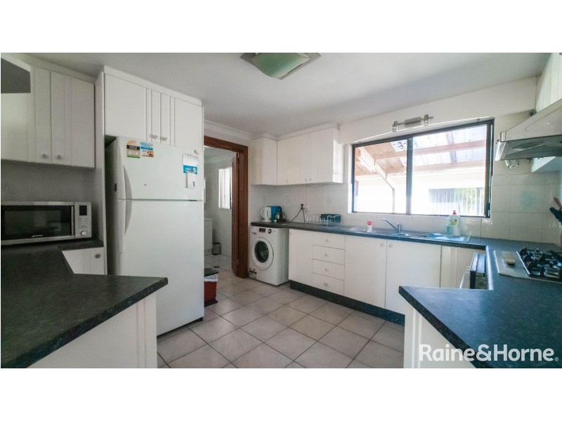 2/19 Mitchell Street, Croydon Park NSW 2133