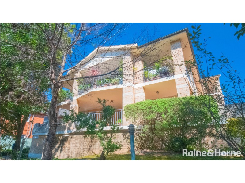 8/5-7 St Georges Parade, Hurstville NSW 2220