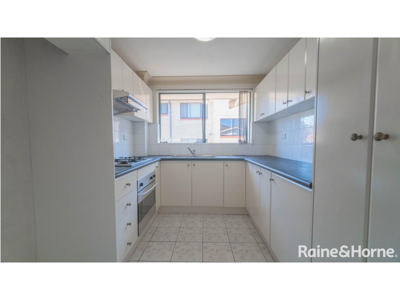 8/5-7 St Georges Parade, Hurstville NSW 2220