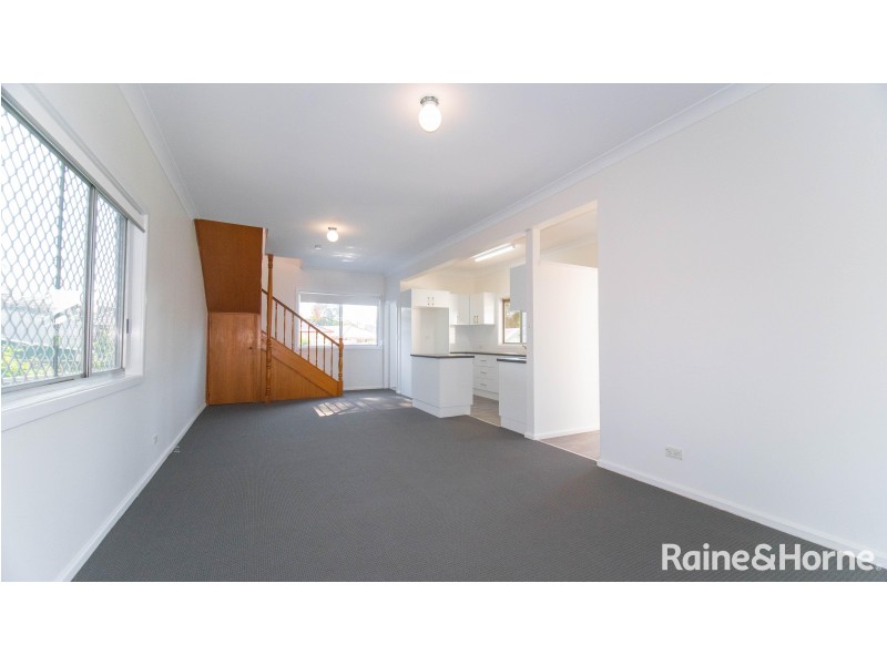 5 Thurbon Avenue, Peakhurst NSW 2210