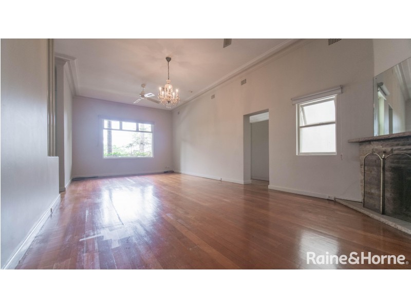 15 Greenbank Street, Hurstville NSW 2220