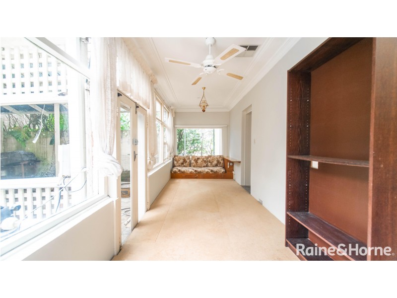15 Greenbank Street, Hurstville NSW 2220