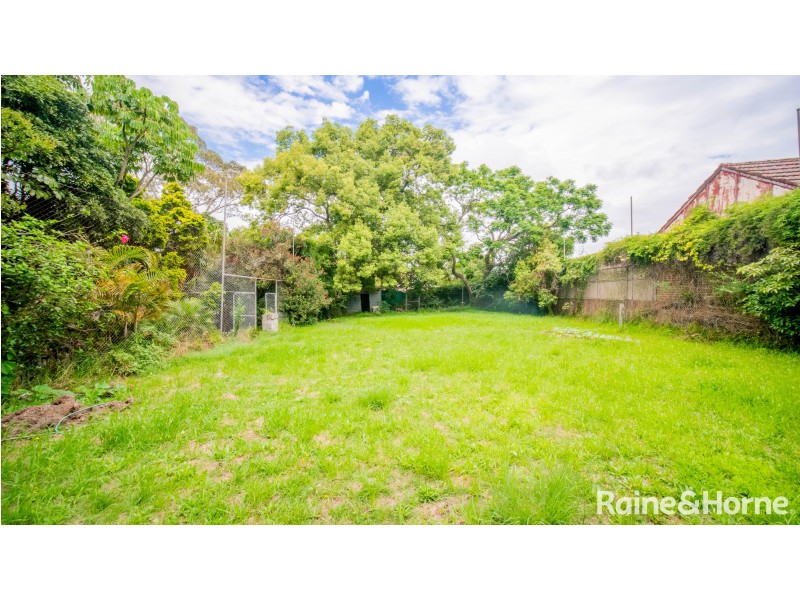 15 Greenbank Street, Hurstville NSW 2220