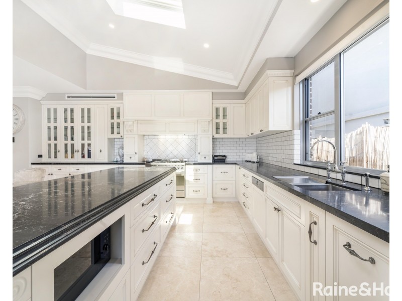 42 Panorama Street, Penshurst NSW 2222