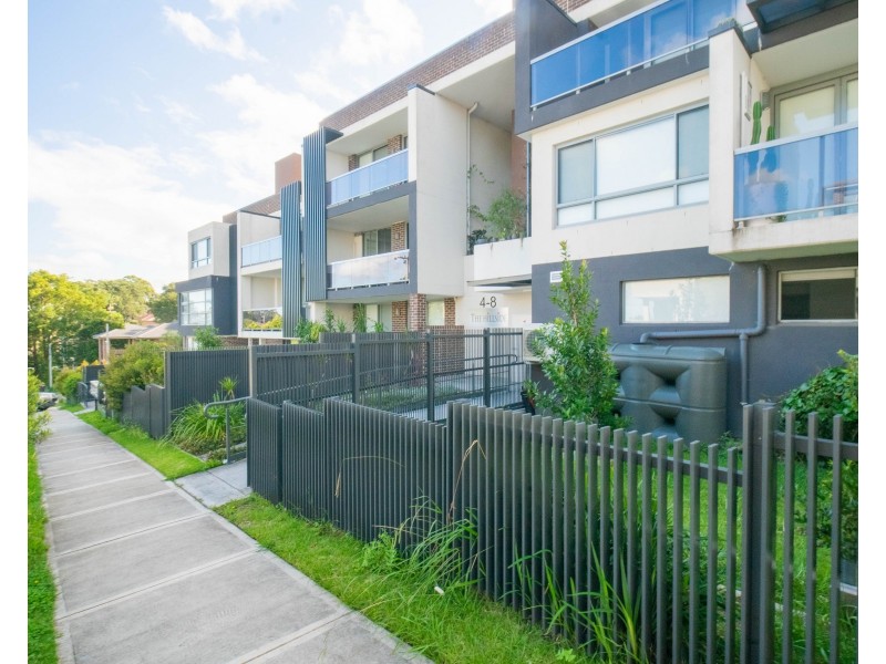 13/4 Hugh Avenue, Peakhurst NSW 2210