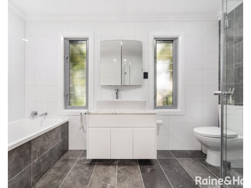 42 Panorama Street, Penshurst NSW 2222