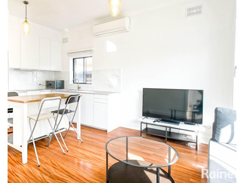 1/11 Moyarta Street, Hurstville NSW 2220