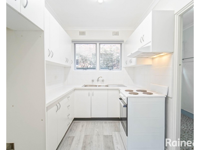 2/522 Railway Parade, Hurstville NSW 2220