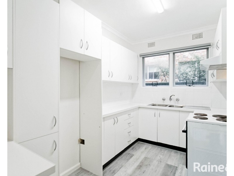 2/522 Railway Parade, Hurstville NSW 2220