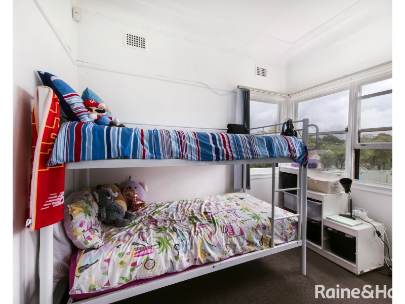 80 Henry Lawson Drive, Peakhurst NSW 2210