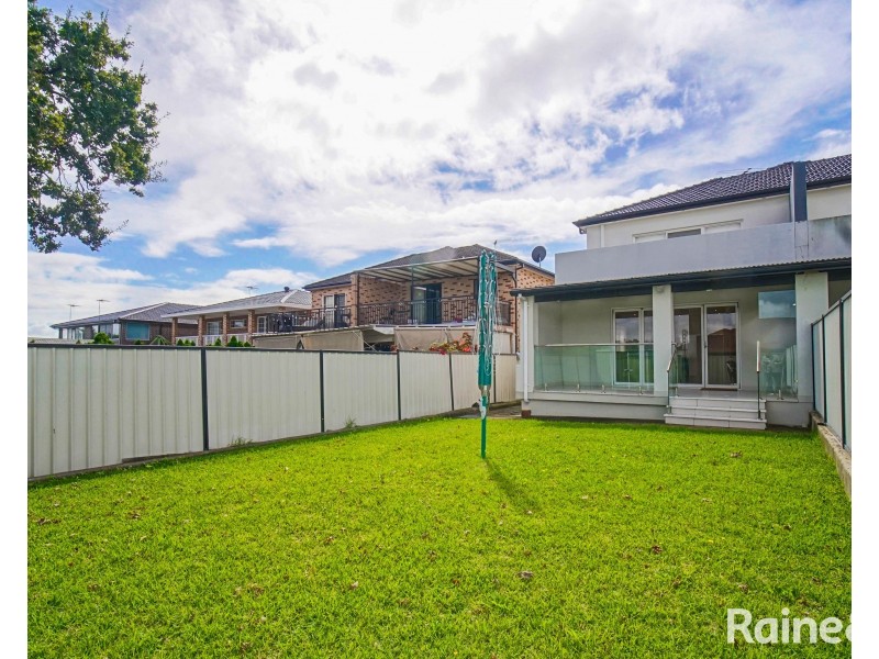 127 Gloucester Road, Hurstville NSW 2220