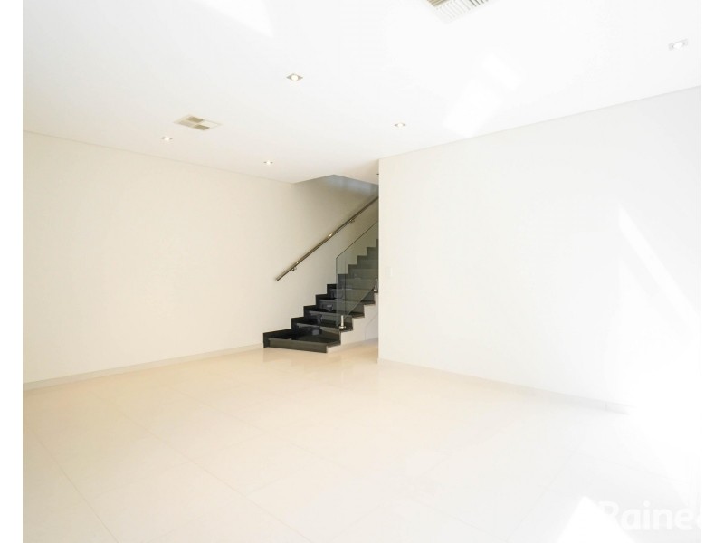 127 Gloucester Road, Hurstville NSW 2220