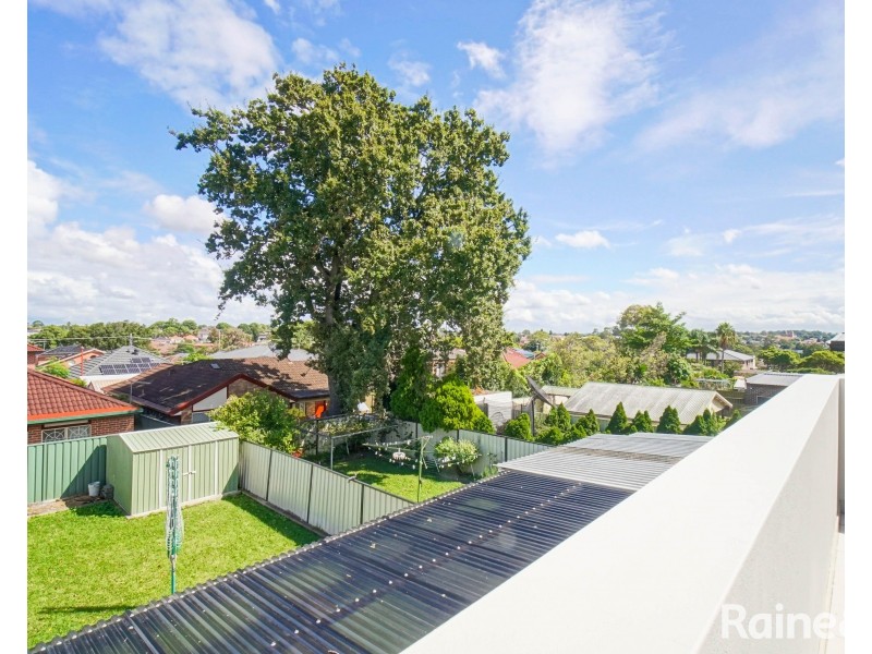 127 Gloucester Road, Hurstville NSW 2220