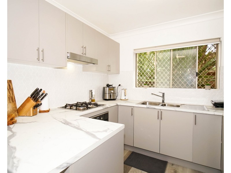 2/67-69 Queens Road, Hurstville NSW 2220