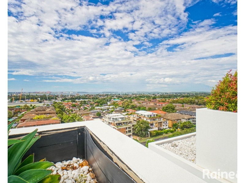 1018/93 Regent Street, Kogarah NSW 2217