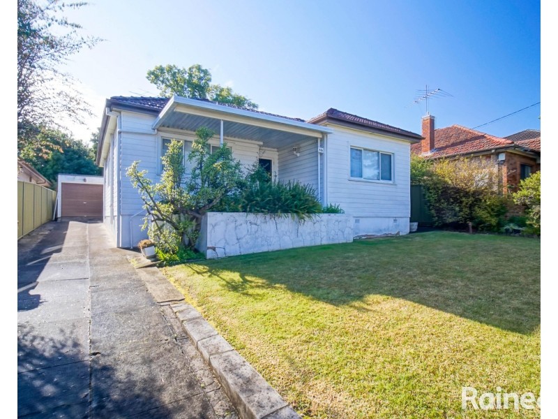 98B Bassett Street, Hurstville NSW 2220