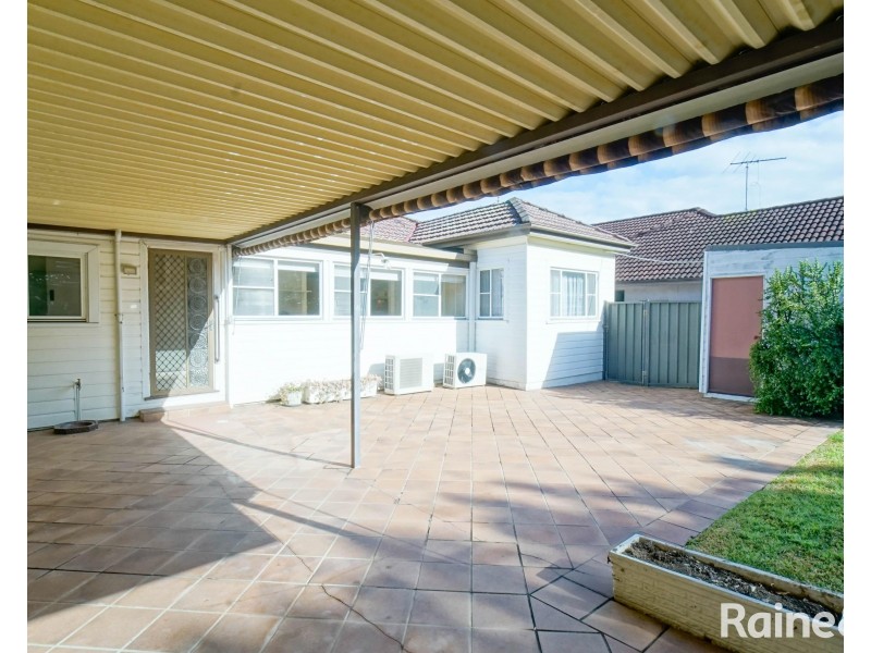 98B Bassett Street, Hurstville NSW 2220
