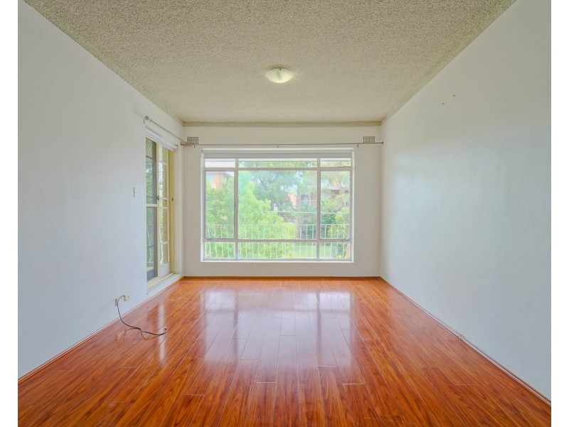 11/79 Queens Road, Hurstville NSW 2220