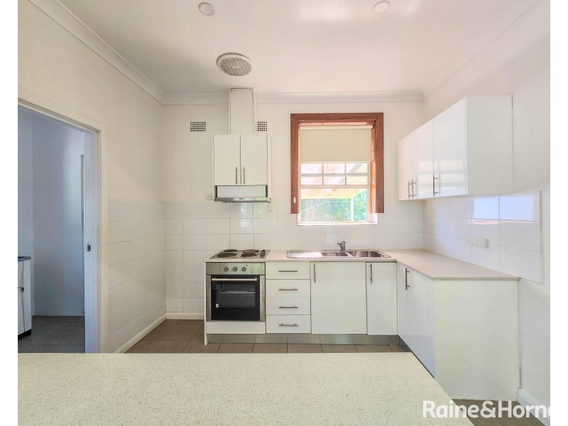 21 Thomas Street, Hurstville NSW 2220