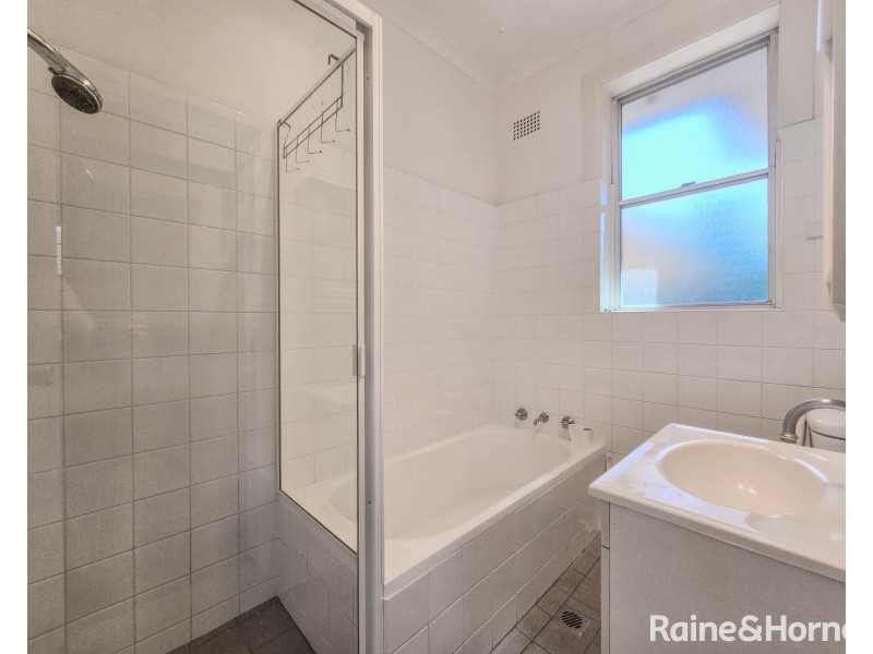 21 Thomas Street, Hurstville NSW 2220