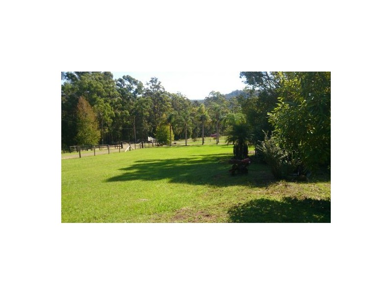Lorne NSW 2439