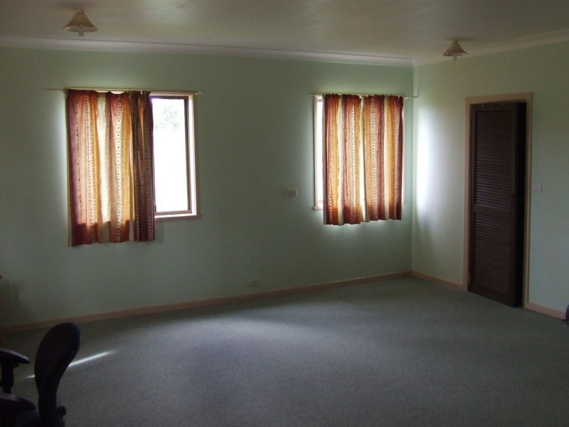 8 Giblin Place, Euroka NSW 2440