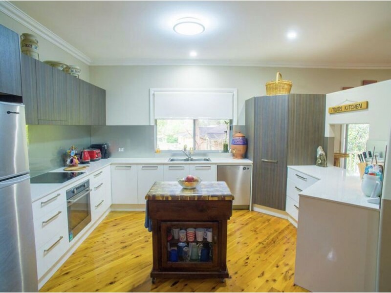 10 Spring Hill Place, Lake Cathie NSW 2445