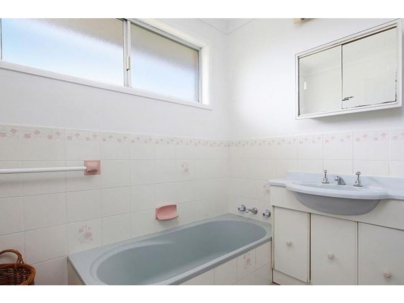 14 Airport Road, Aldavilla NSW 2440