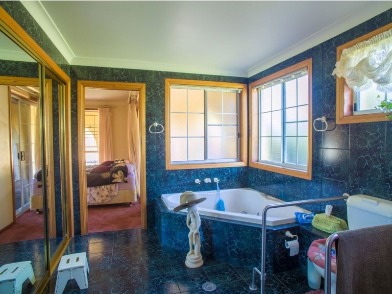 100 Yippin Creek Road, Wauchope NSW 2446