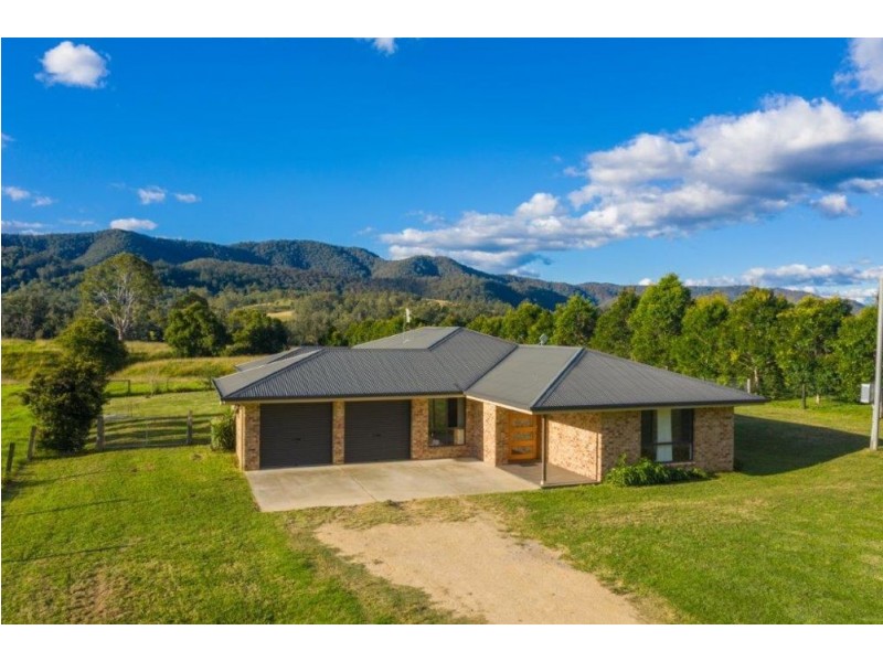 5114 Oxley Highway, Long Flat NSW 2446