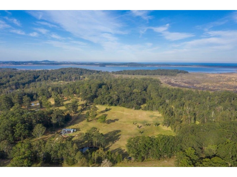 61 Apanie Rd, Lake Innes NSW 2446