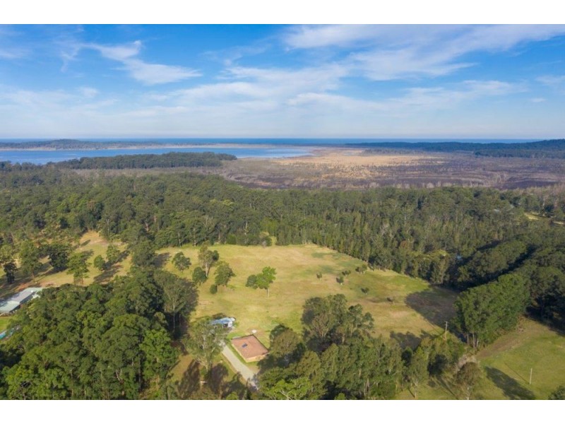 61 Apanie Rd, Lake Innes NSW 2446