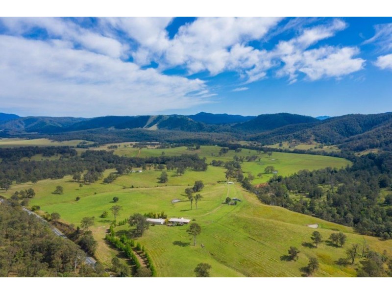 5816 Oxley Highway, Ellenborough NSW 2446