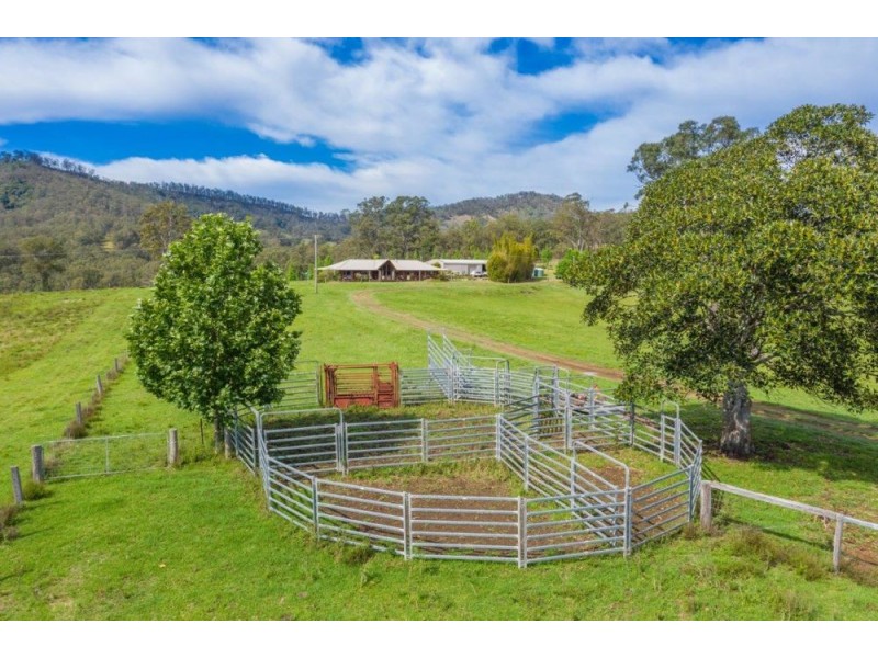 5816 Oxley Highway, Ellenborough NSW 2446