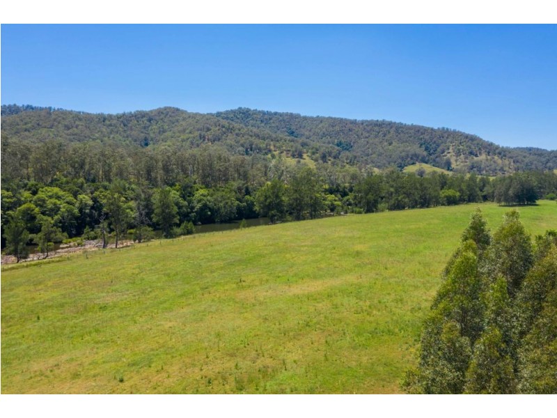 5980 Oxley Highway, Ellenborough NSW 2446