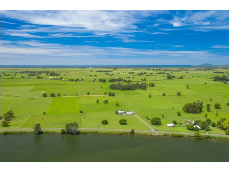 2088 SOUTH WEST ROCKS RD, Kinchela NSW 2440