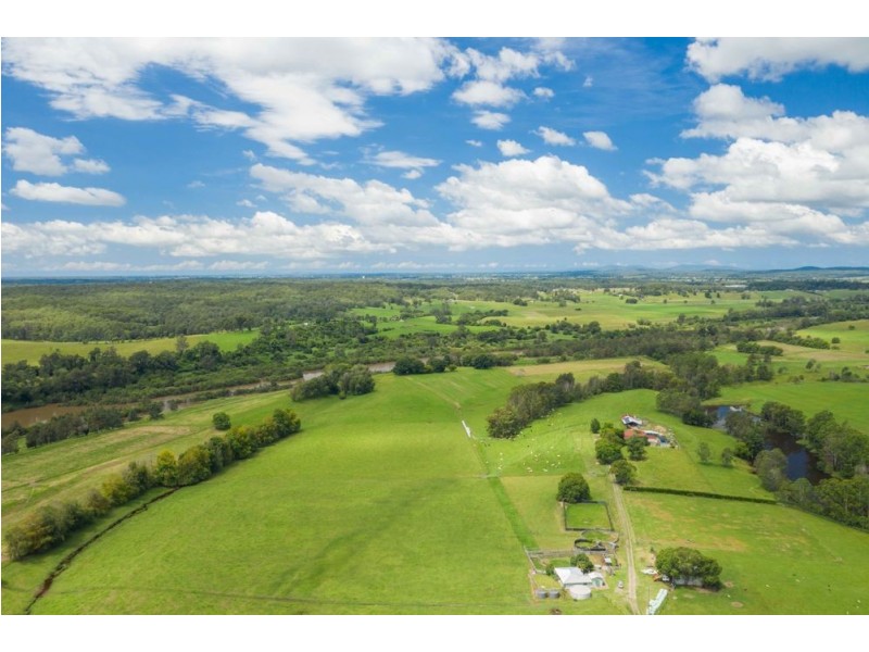 182 Nagles Falls, Sherwood NSW 2450