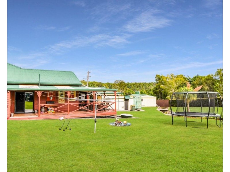 8 and 10 Station Street, Eungai Rail NSW 2441