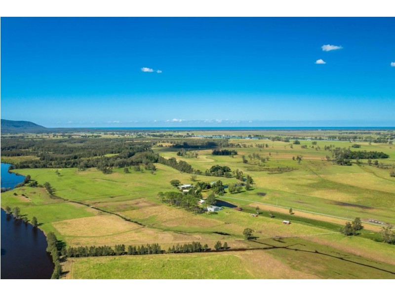 240 Menarcobrinni Road, Clybucca NSW 2440