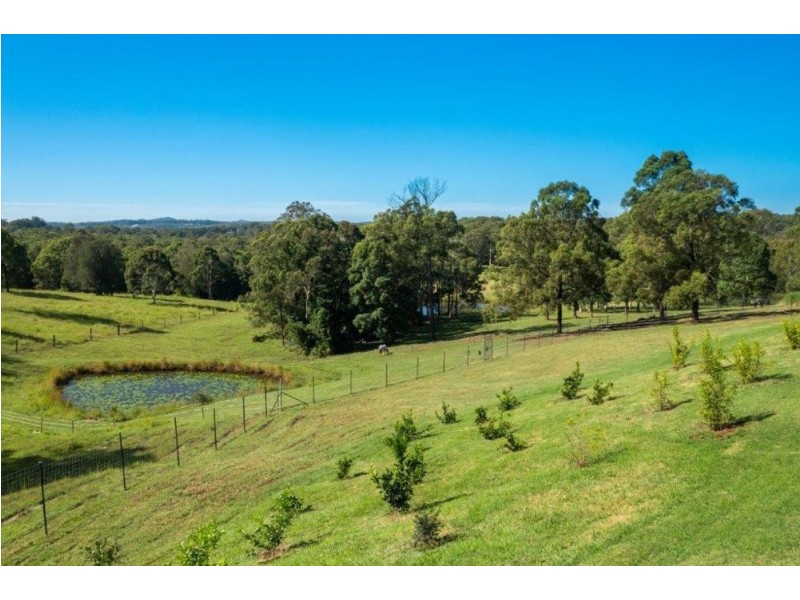 630 Lake Innes Drive, Lake Innes NSW 2446