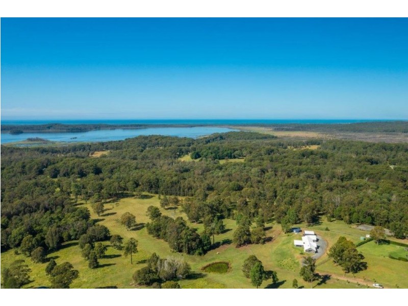 630 Lake Innes Drive, Lake Innes NSW 2446