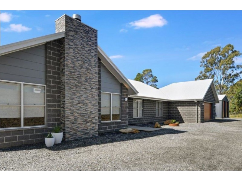630 Lake Innes Drive, Lake Innes NSW 2446