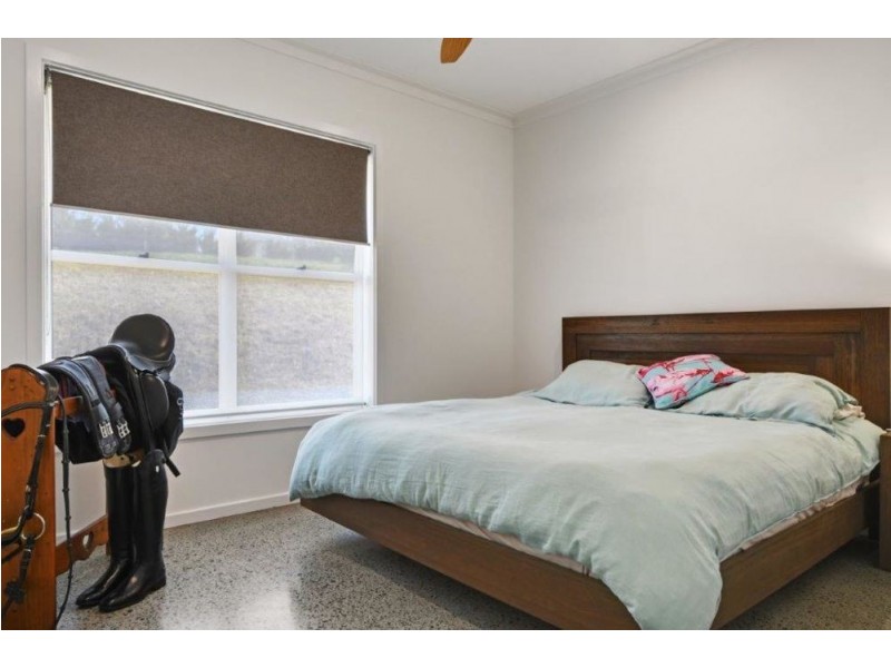 630 Lake Innes Drive, Lake Innes NSW 2446