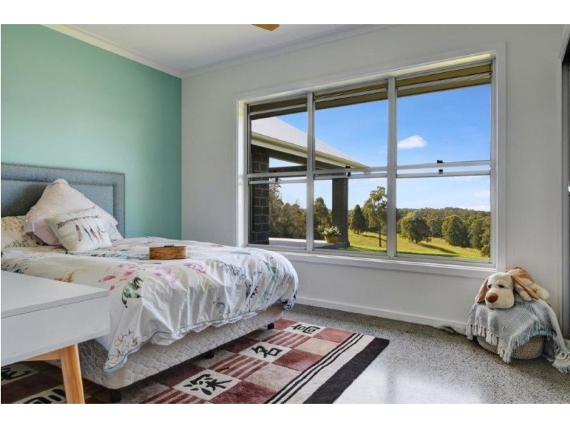 630 Lake Innes Drive, Lake Innes NSW 2446