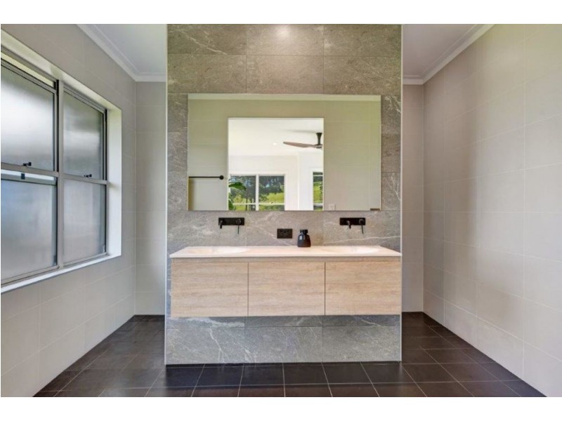 630 Lake Innes Drive, Lake Innes NSW 2446