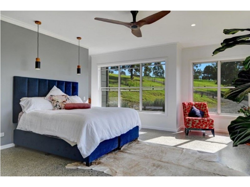 630 Lake Innes Drive, Lake Innes NSW 2446