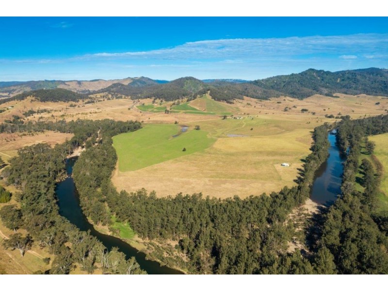 6520 Oxley Highway, Yarras NSW 2446