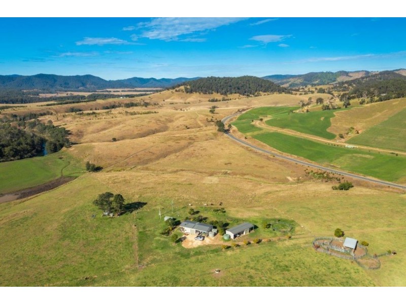 6520 Oxley Highway, Yarras NSW 2446