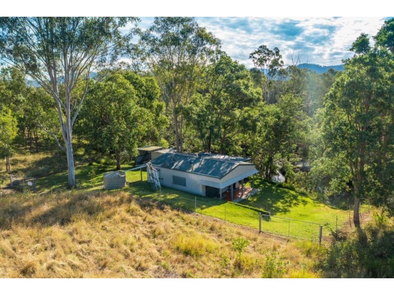 6520 Oxley Highway, Yarras NSW 2446