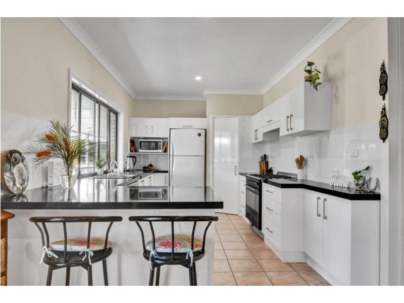 65 Sarahs Crescent, King Creek NSW 2446